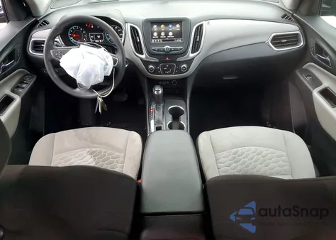 2021 Chevrolet Equinox Ls z USA, uszkodzony, nr VIN 2GNAXHEV2M6112970